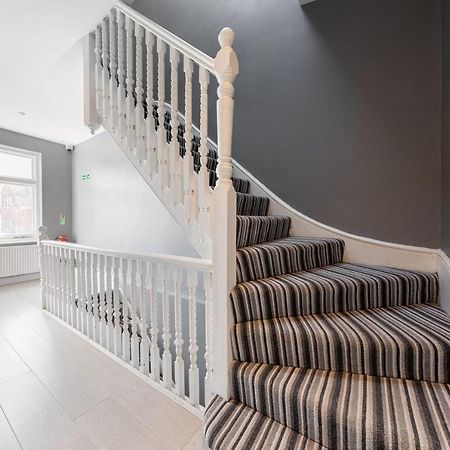 Great Location Service And Stay Double Ensuite Room With Shared Kitchen- 5Mins Walk From Tufnell Park Лондон Екстер'єр фото